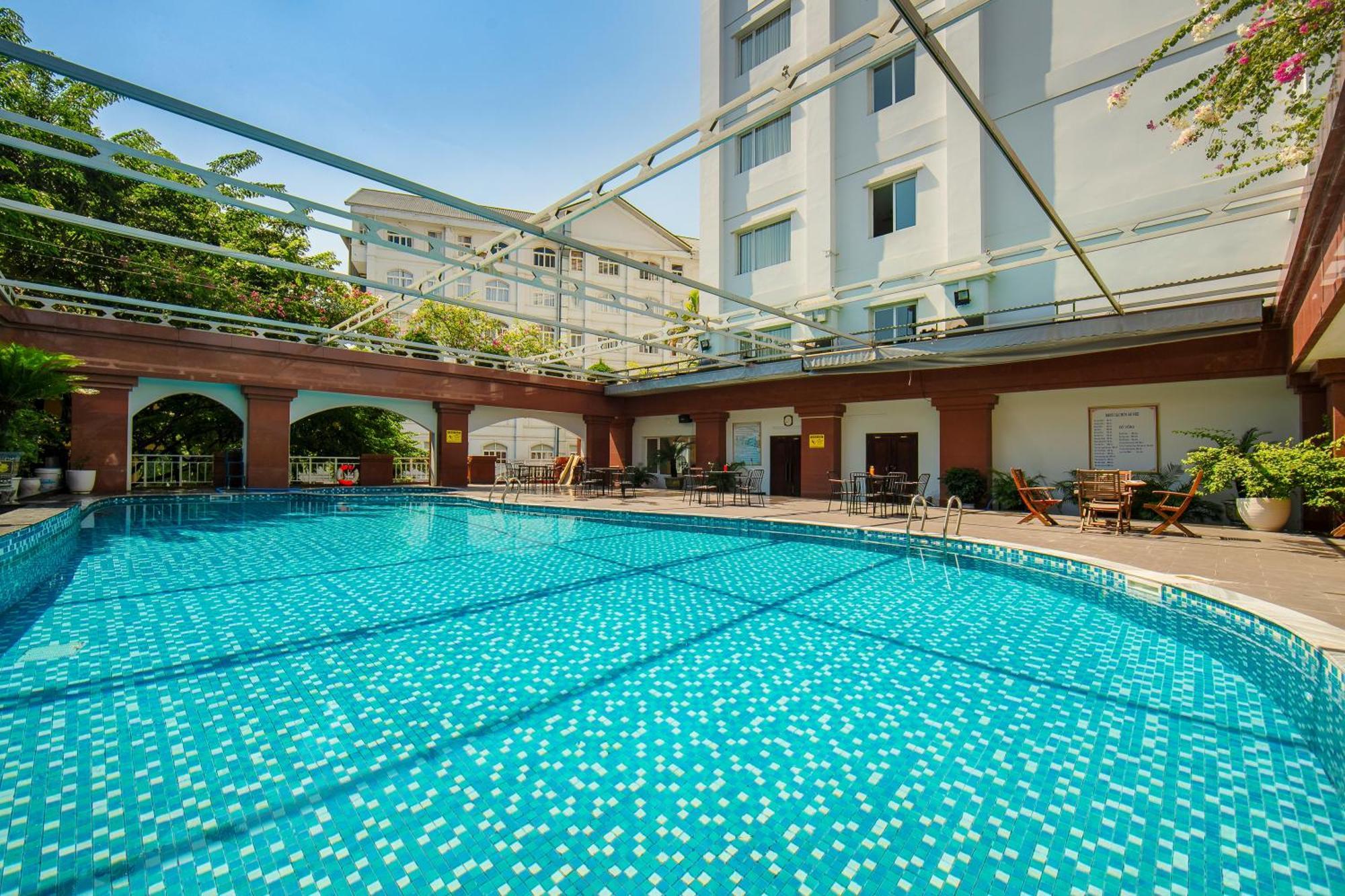 Lao Cai Star Hotel Экстерьер фото